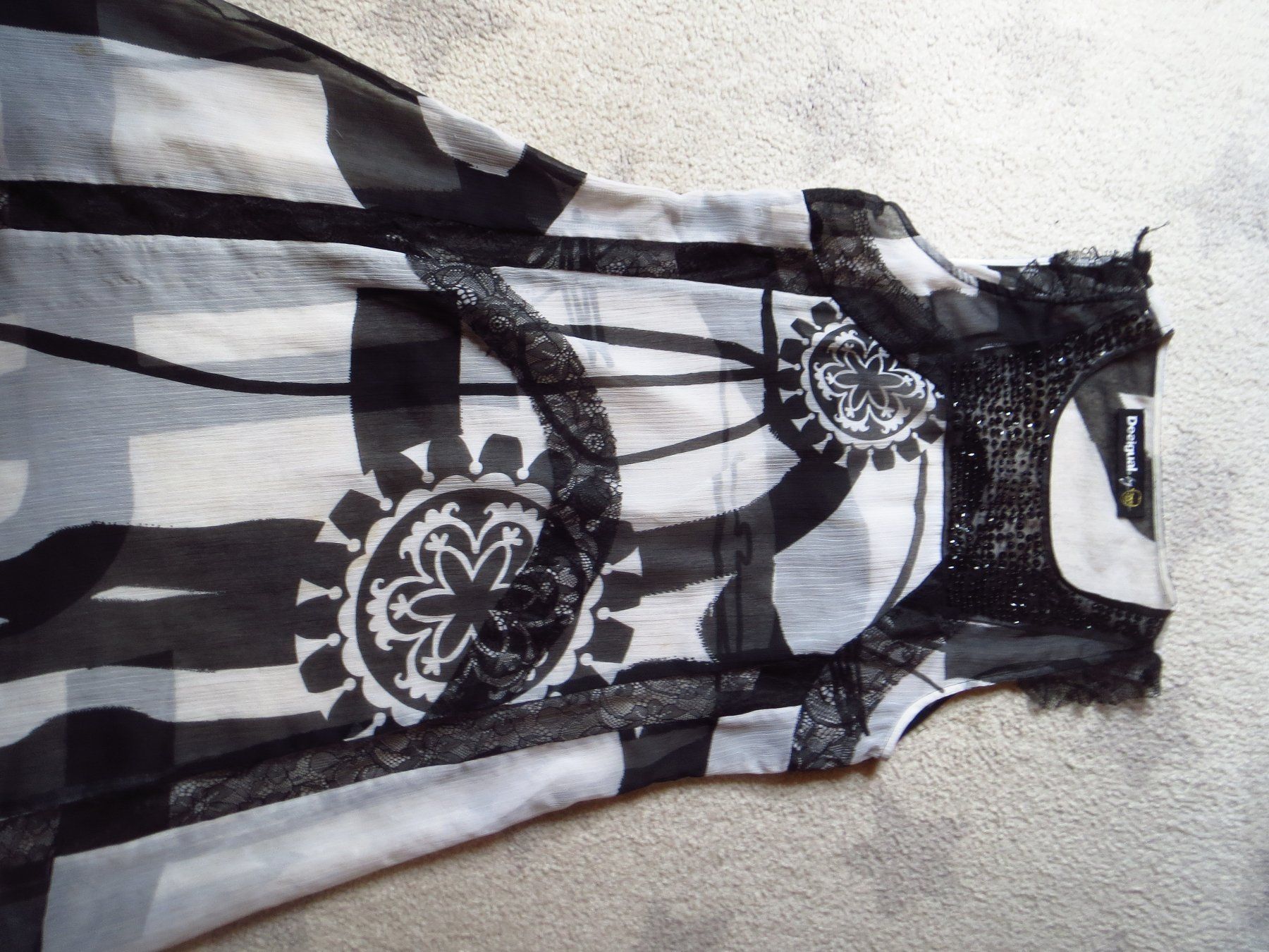 Desigual Vestiti: spezielles DESIGUAL Damen Kleid – Usato da Kiental venduto da Anna8702 3