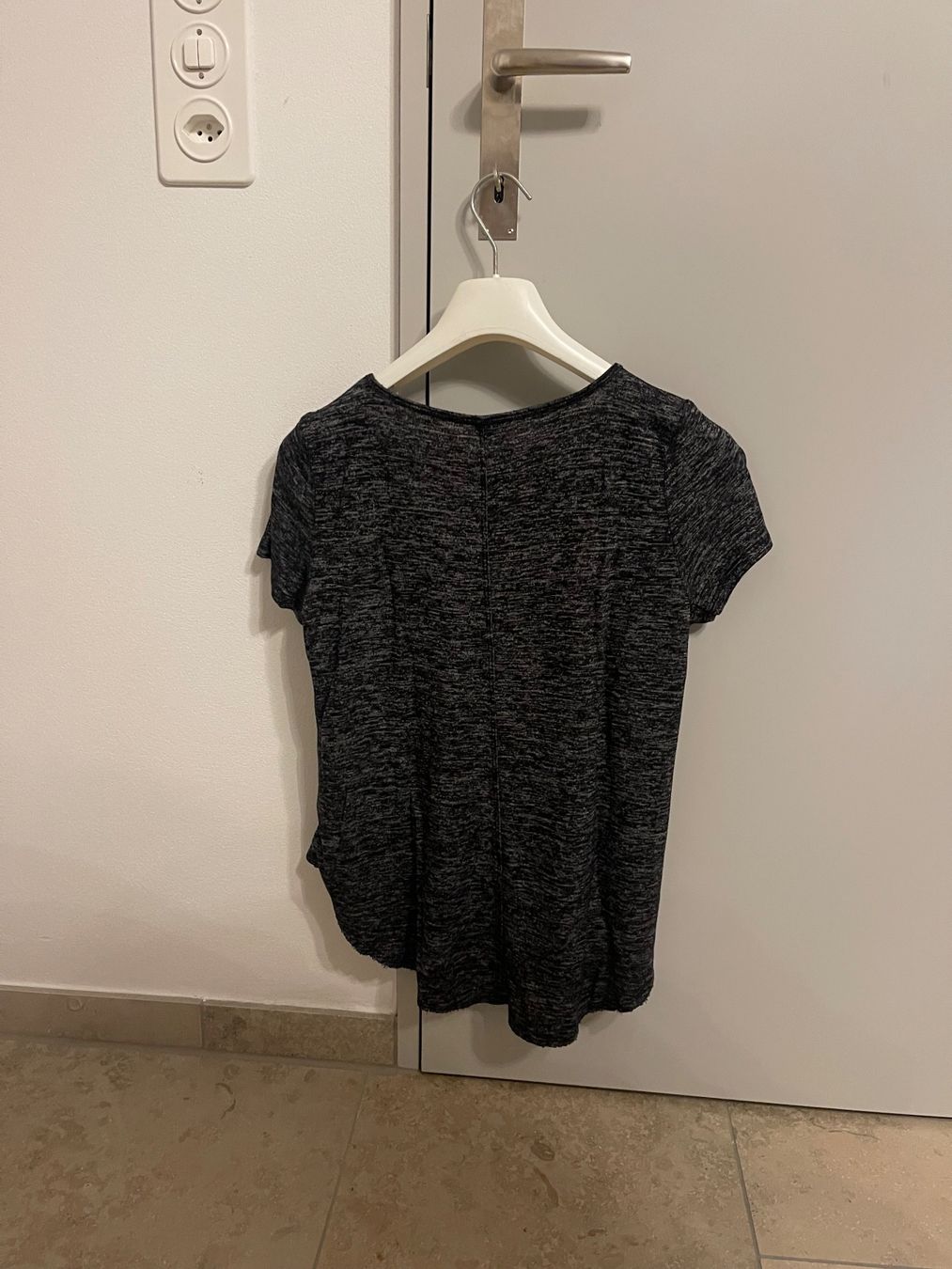 Hollister T-shirt: Hollister T-Shirt – Usato da Zürich venduto da lms_kt79 1
