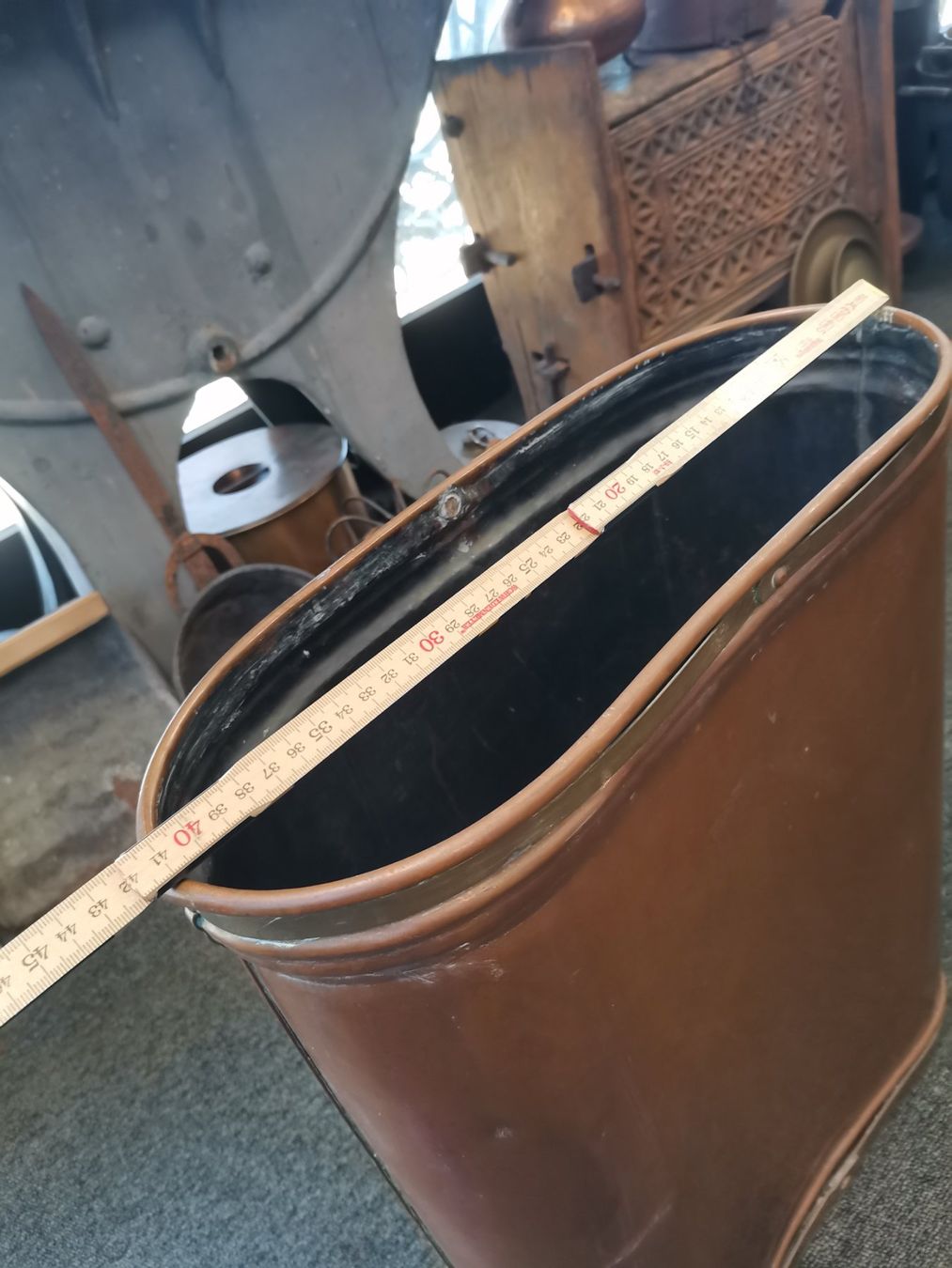 Autres articles pour la maison: Kupfer Schirmständer, Kupfer Gefäss, Kupfer Eimer – D'occasion à Wiedlisbach par materialkreislauf 5