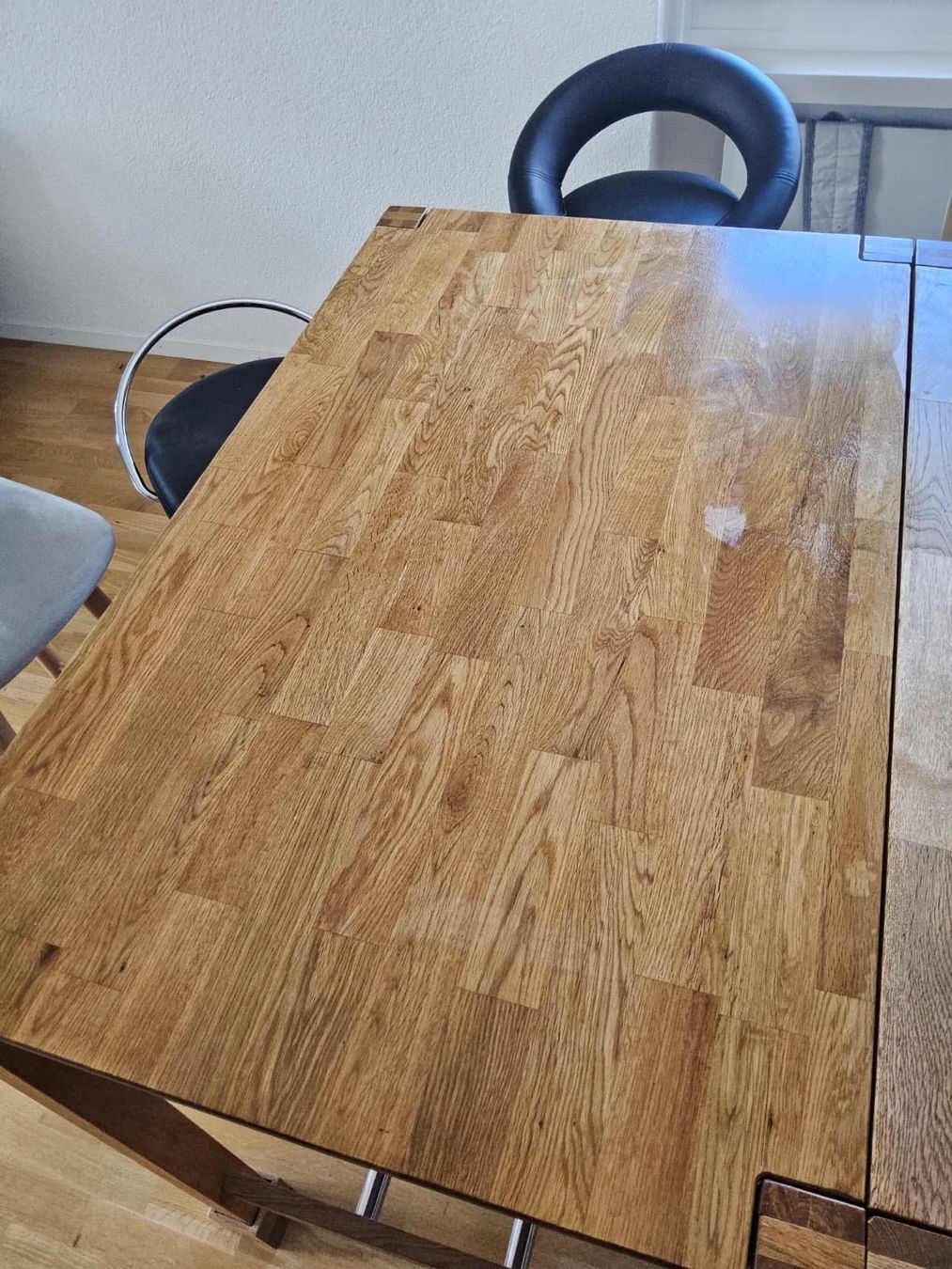 Tables: Bartisch – D'occasion à Fribourg par noeha_rms8