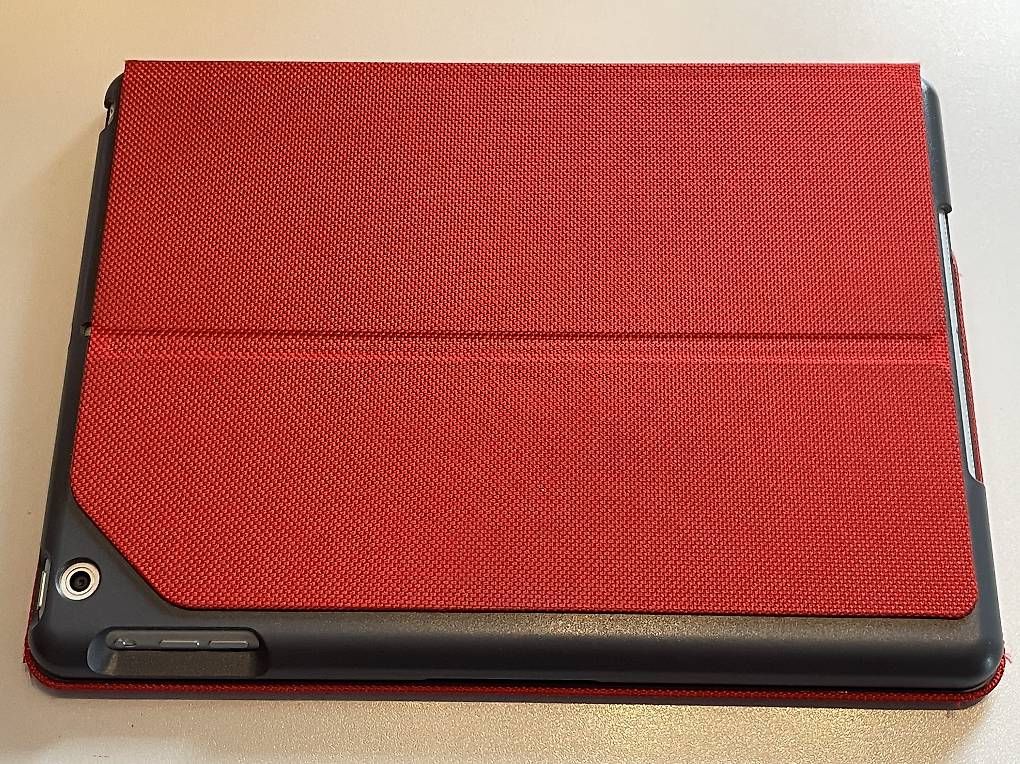 Tablet PC: iPad Air – Usato da Oensingen venduto da Chuet 4