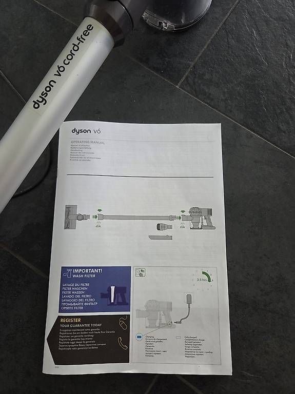 Aspirateurs & Accessoires: Dyson V6 Cord-Free Staubsauger – D'occasion à Münchenbuchsee par Sape1 4