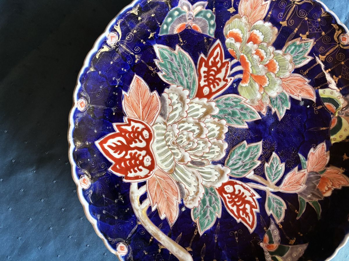 Piatti: Antiker, grosser Teller mit Imari- Decor – Usato da Dornach venduto da Rosengarten 3