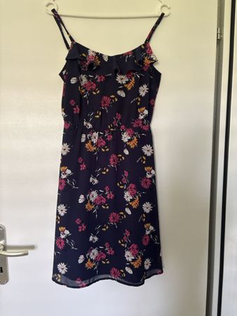 Sommerkleid Grösse 34 Blumenmuster
