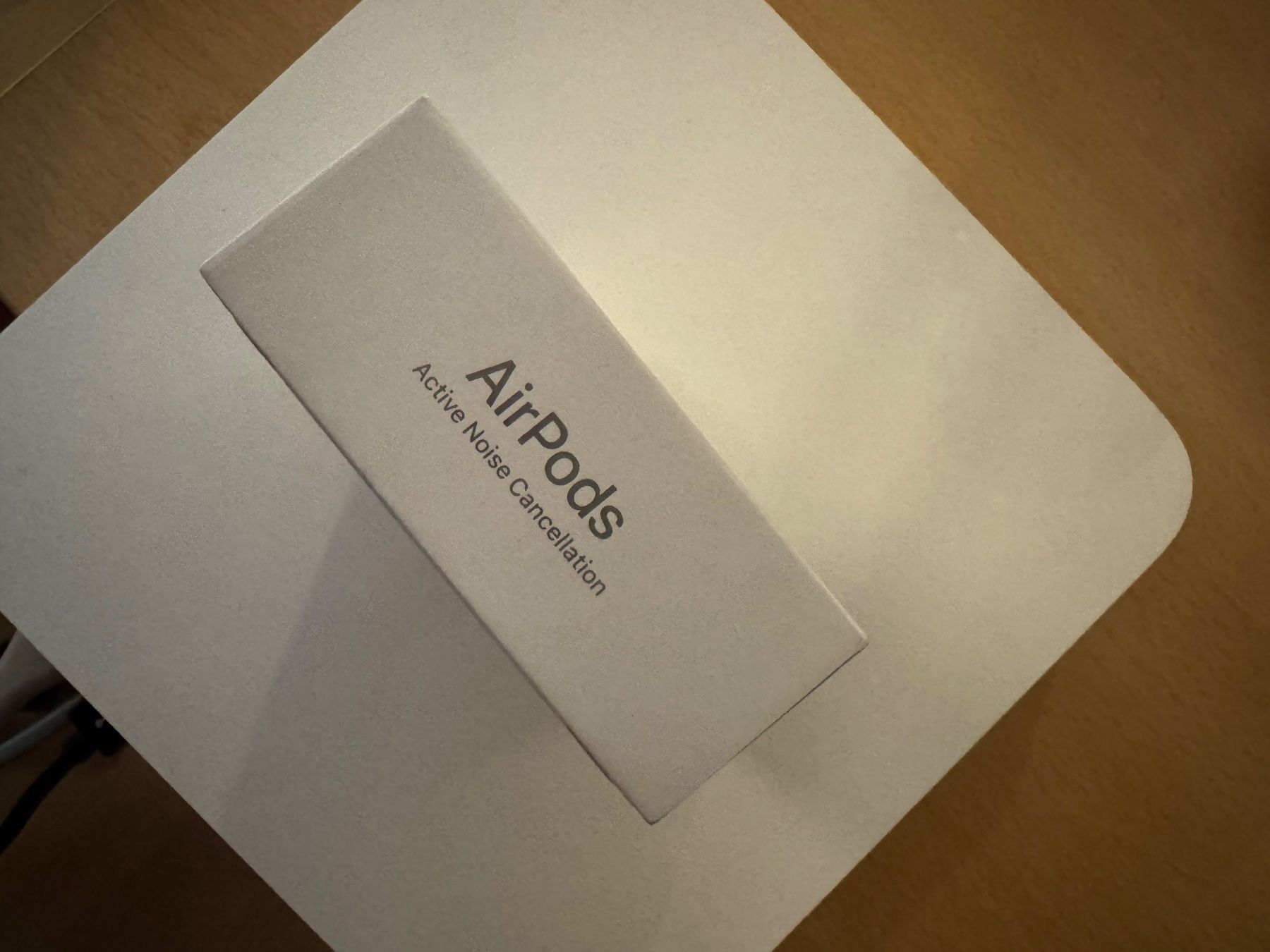 Apple Kopfhörer: Airpods 4 ANC – Neu und originalverpackt aus Pully von sam_9hzq 1