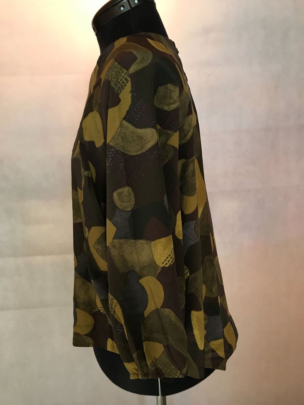 Mango Blusen: Damenbluse Grösse M. – Gebraucht aus Wagenhausen von vintagesecondhand 1