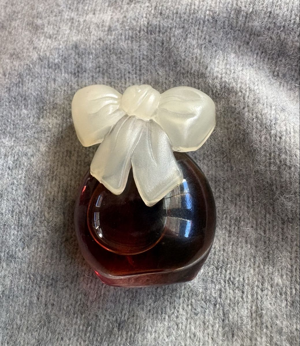 Profumi & Eau de Toilette: Collection Miniature parfum Albert Nipon vintage – Usato da Crans  Montana venduto da proff 2