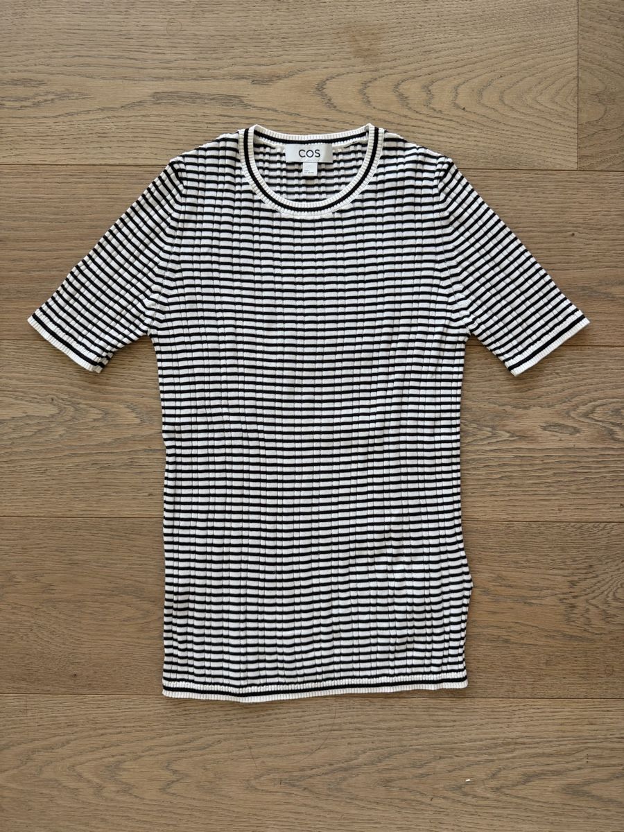 Cos Tops: COS Top Grösse S – Gebraucht aus Zürich von z00mie