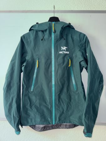 Arc’teryx Beta LT Jacket Damen Gore-Tex Pro