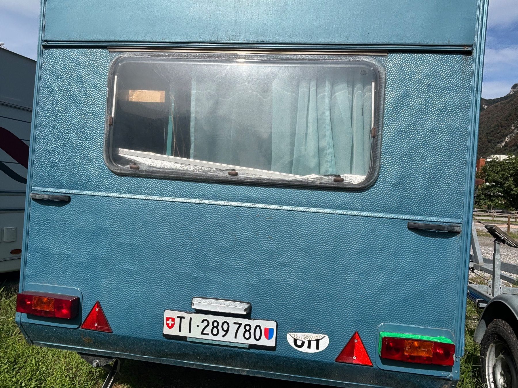 Rimorchi: VENDO CARAVAN STEKERMANN ESCALE 410M – Usato da Chiasso venduto da recicleur 3