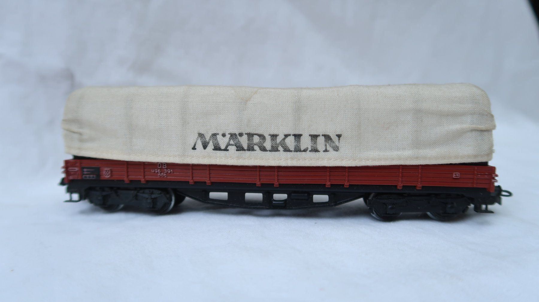 Märklin Modellini di ferrovie: MÄRKLIN Planen-Güterwagen (1) – Usato da Muttenz venduto da Laeckerlihamschter 5
