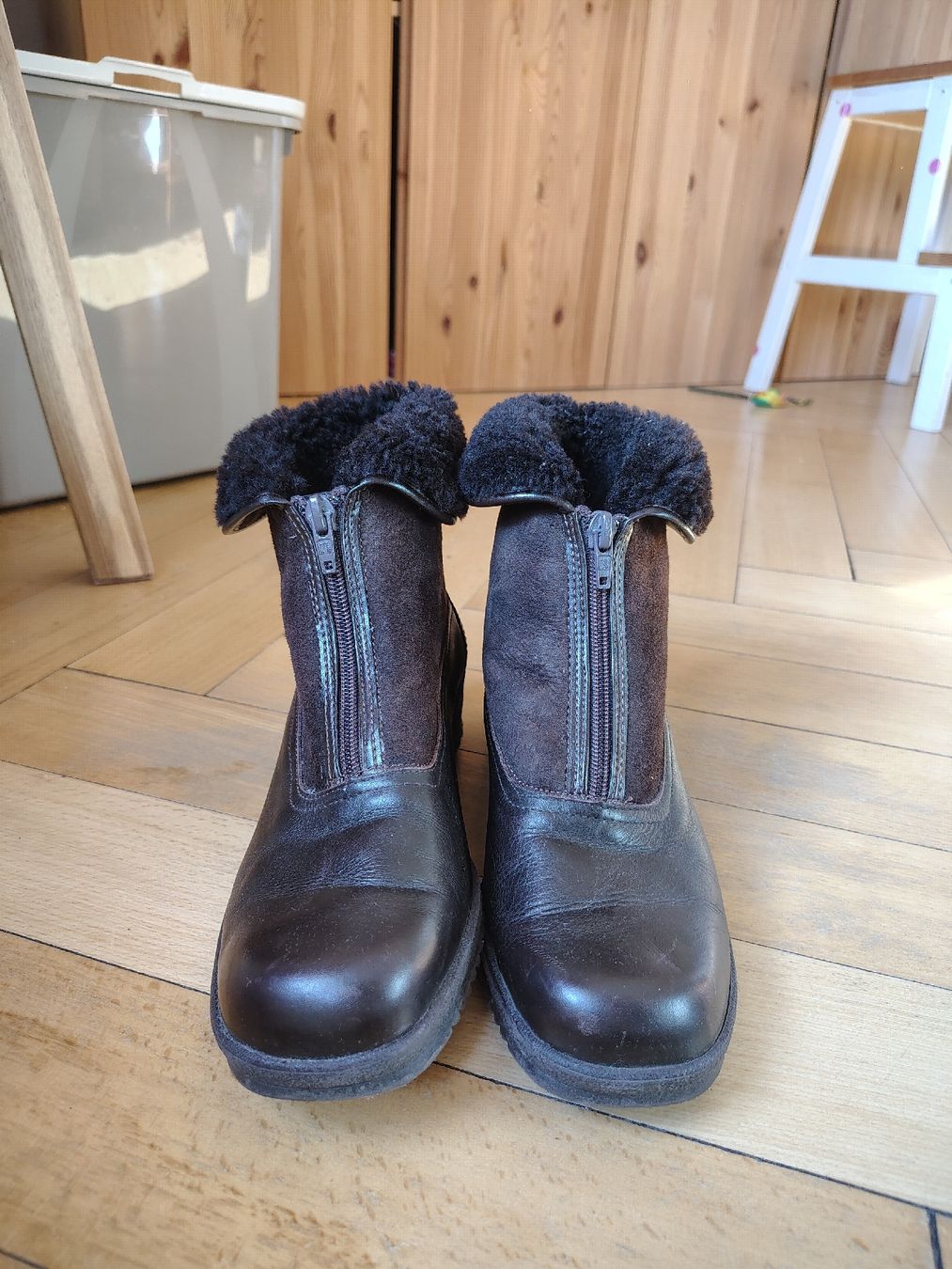 Scarpe da donna: Bottines en cuir, très chaudes, taille 38 – Usato da Lausanne venduto da Virgolina_ 1