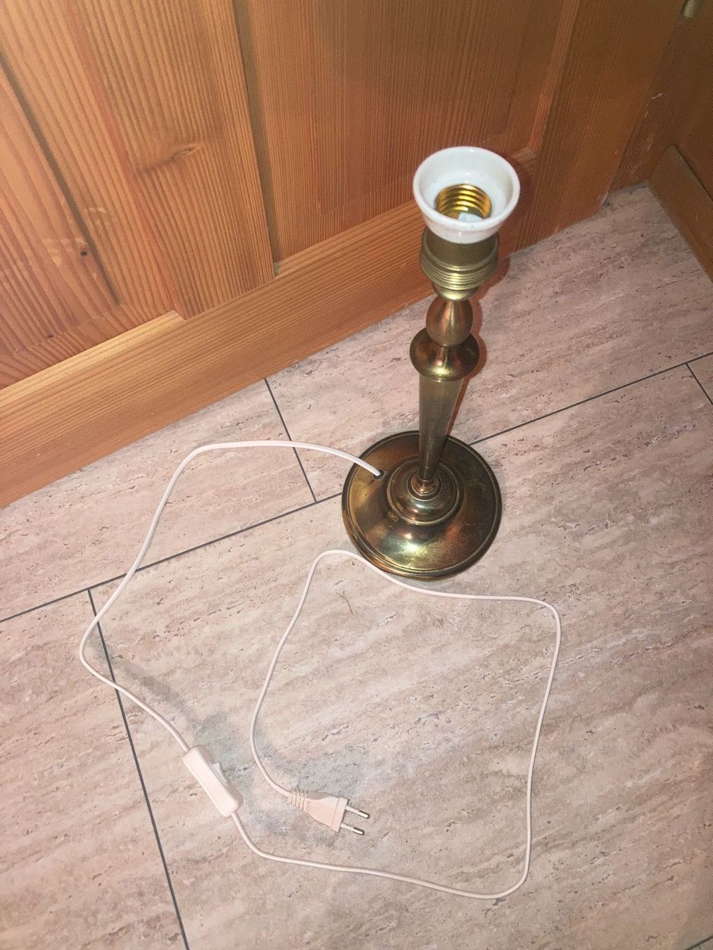Lampade: Tischlampe, Lampe – Usato da Neftenbach venduto da 889095 3