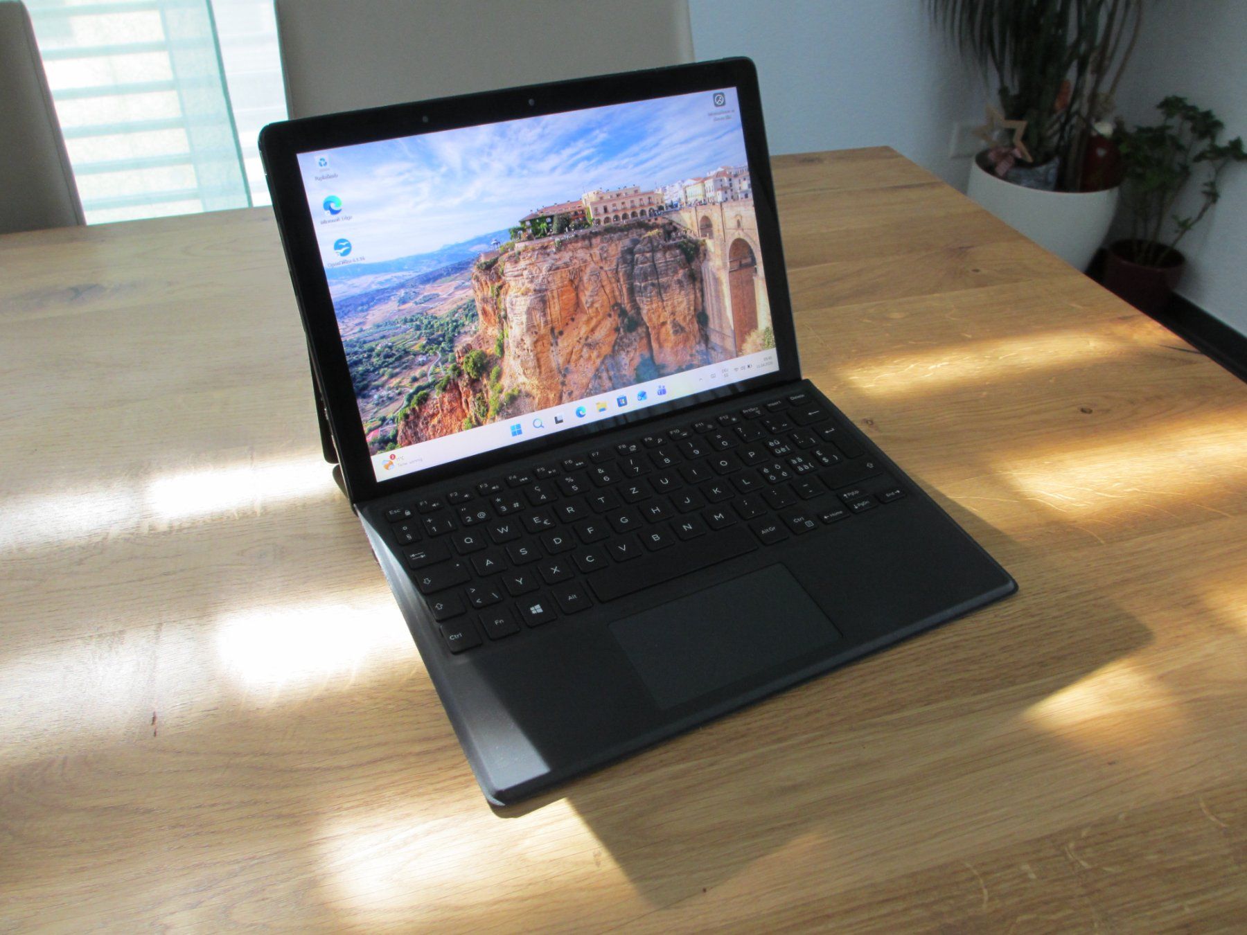 Dell Notebooks: DELL Latitude 5290  8th Gen mit Windows 11 – Gebraucht aus Sargans von Mony34 2