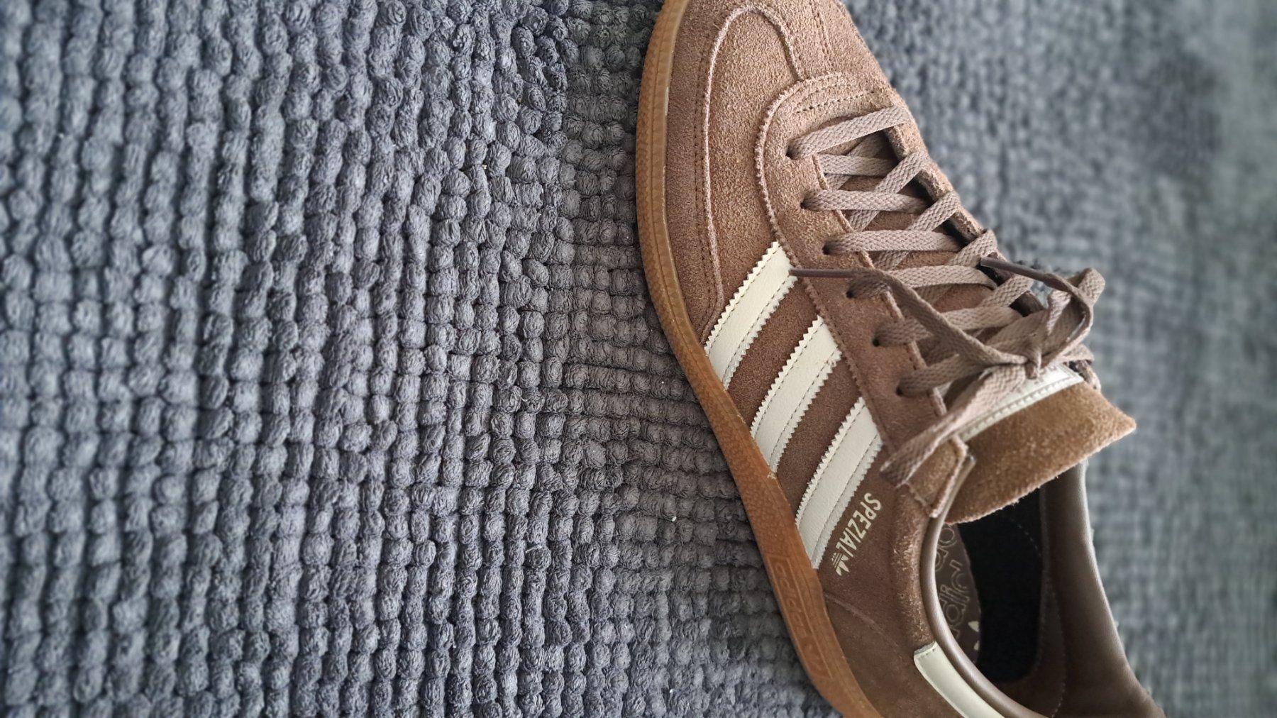 Adidas Herrenschuhe: Adidas spezial – Gebraucht aus Laufen von mic_k58d