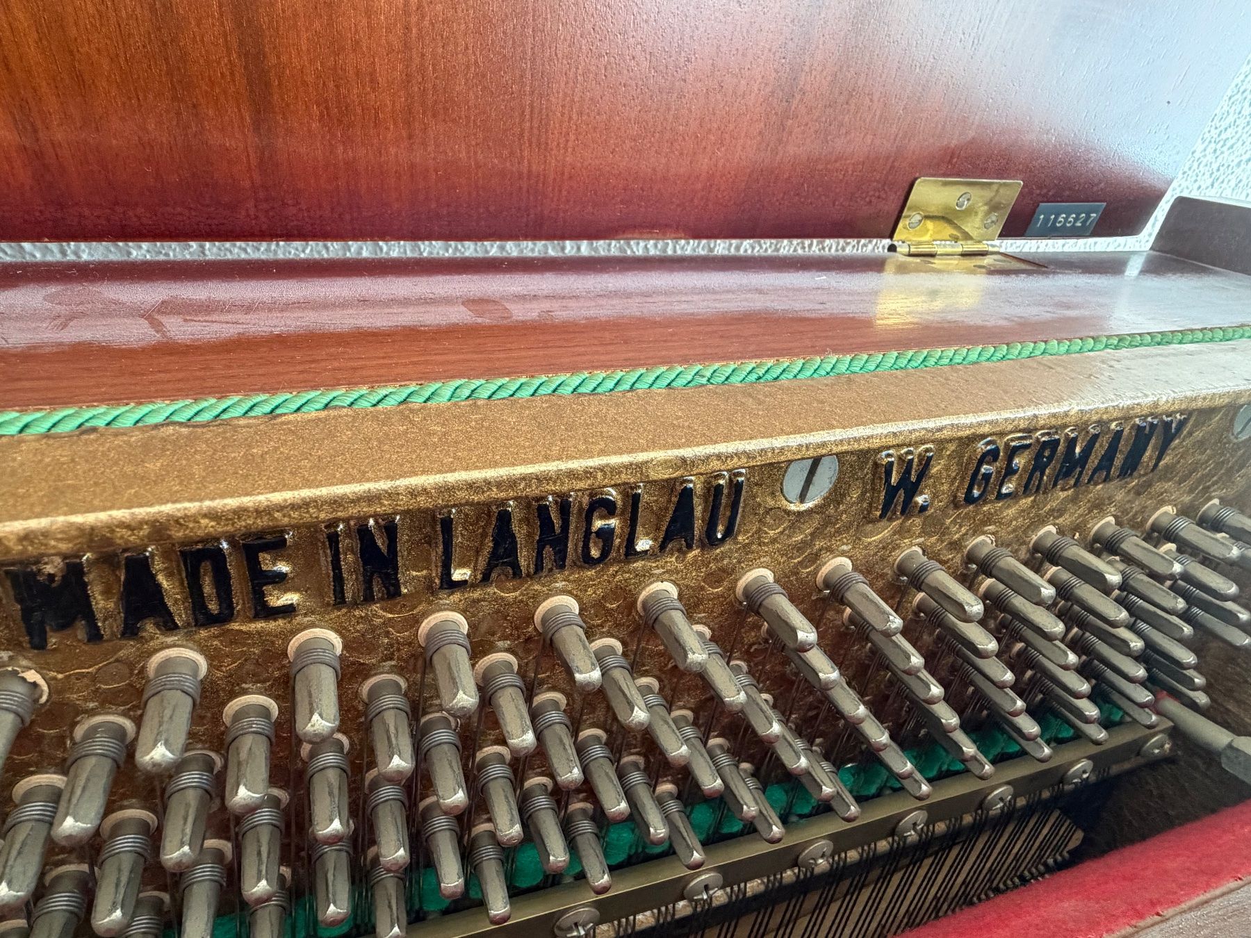 Musikinstrumente: Klavier W. Hoffmann Holz – Gebraucht aus Strengelbach von FADOLU 4