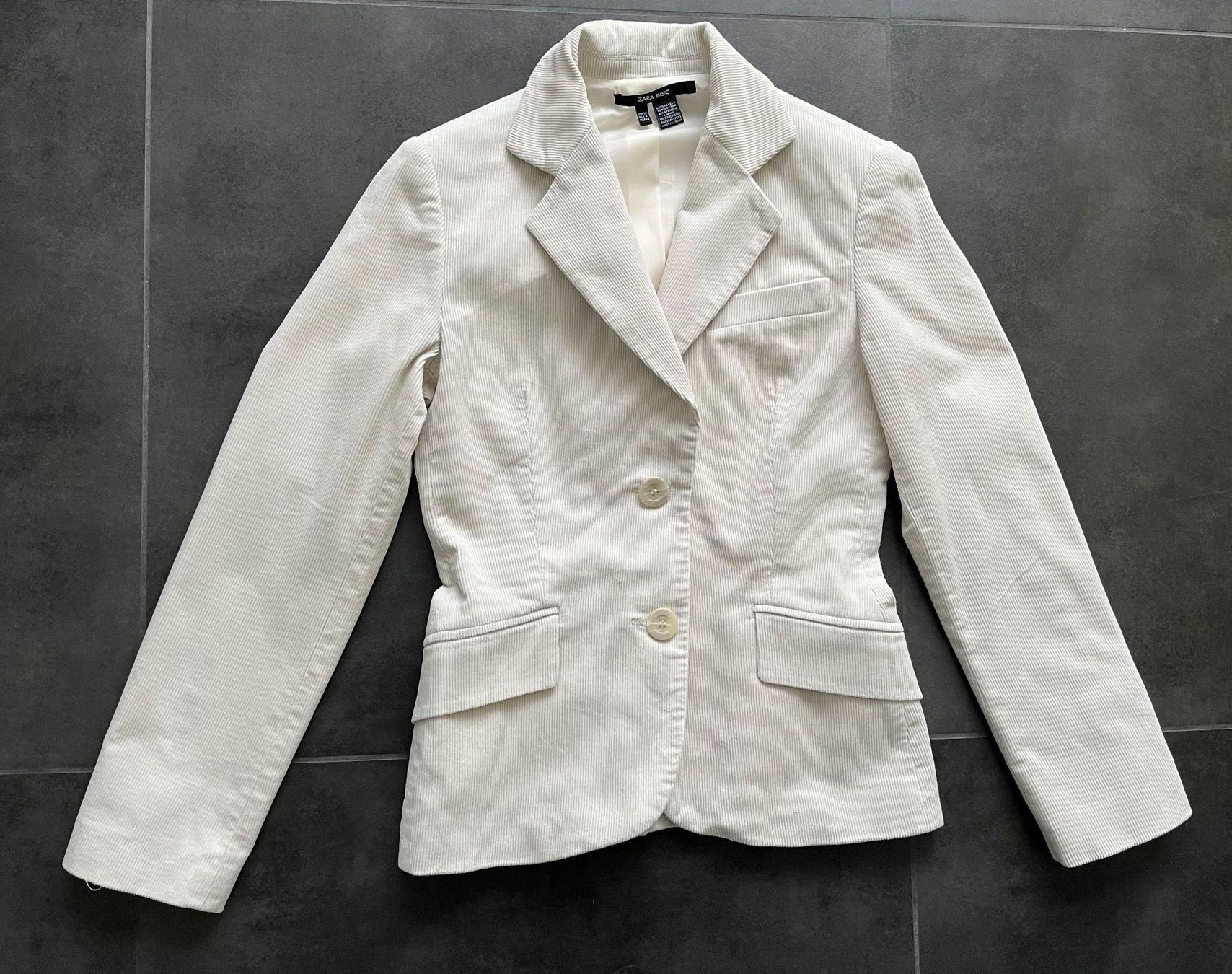 Giacche: Eleganter Cordblazer "ZARA" Gr 38 – Usato da Richterswil venduto da adora88