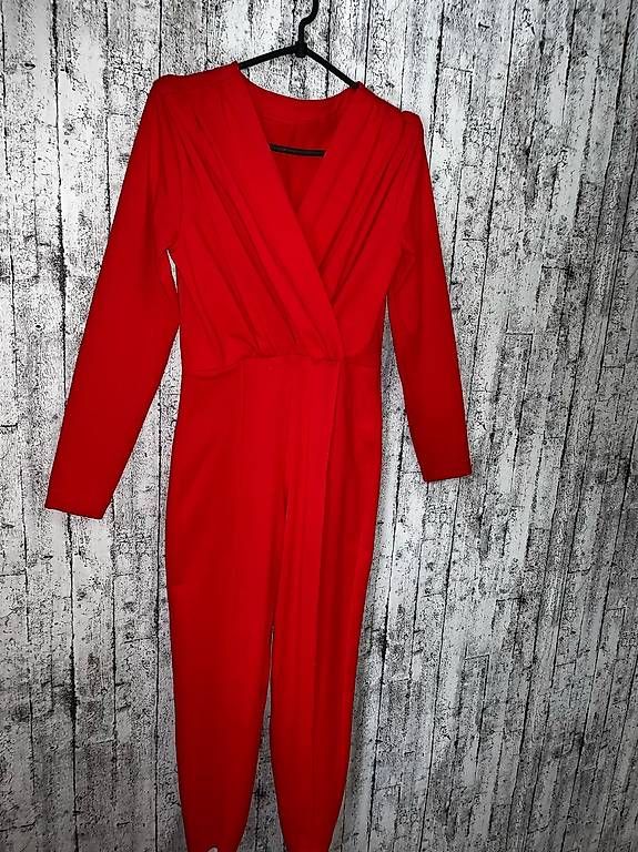 Tute: Roter Damen-Jumpsuit – Usato da Binningen venduto da rit_7nbr