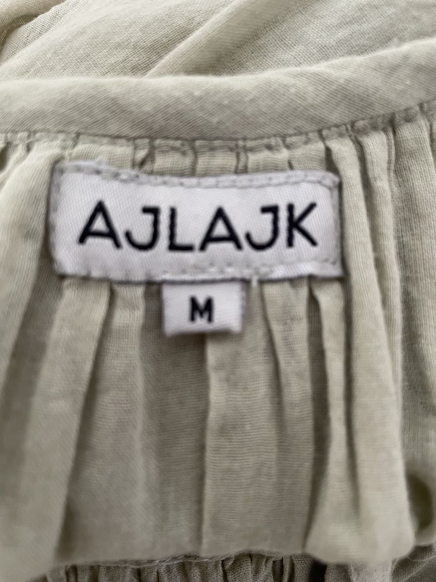 Camicette: Bluse mit Stickerei – Usato da Solothurn venduto da sim_l6lb 6