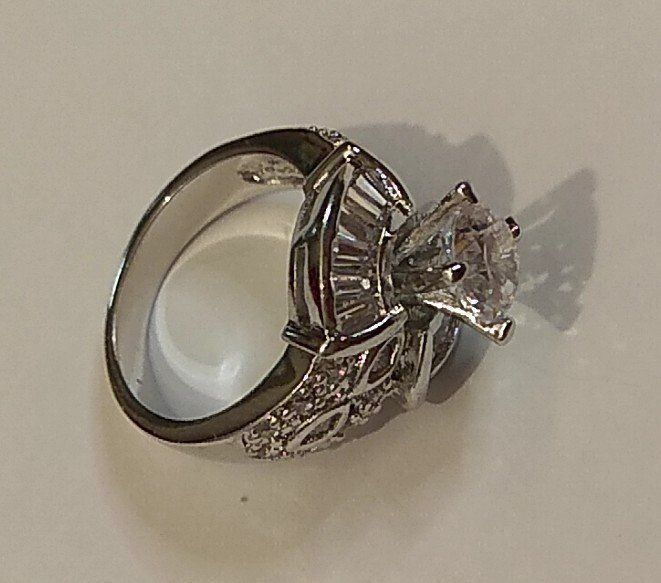 Ringe: Traumring mit Zirkonia und Strass gr. 49 – Neu und originalverpackt aus Münchenbuchsee von Daniel0133 1