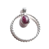 Silber Anhänger mit Rubin Cabochon