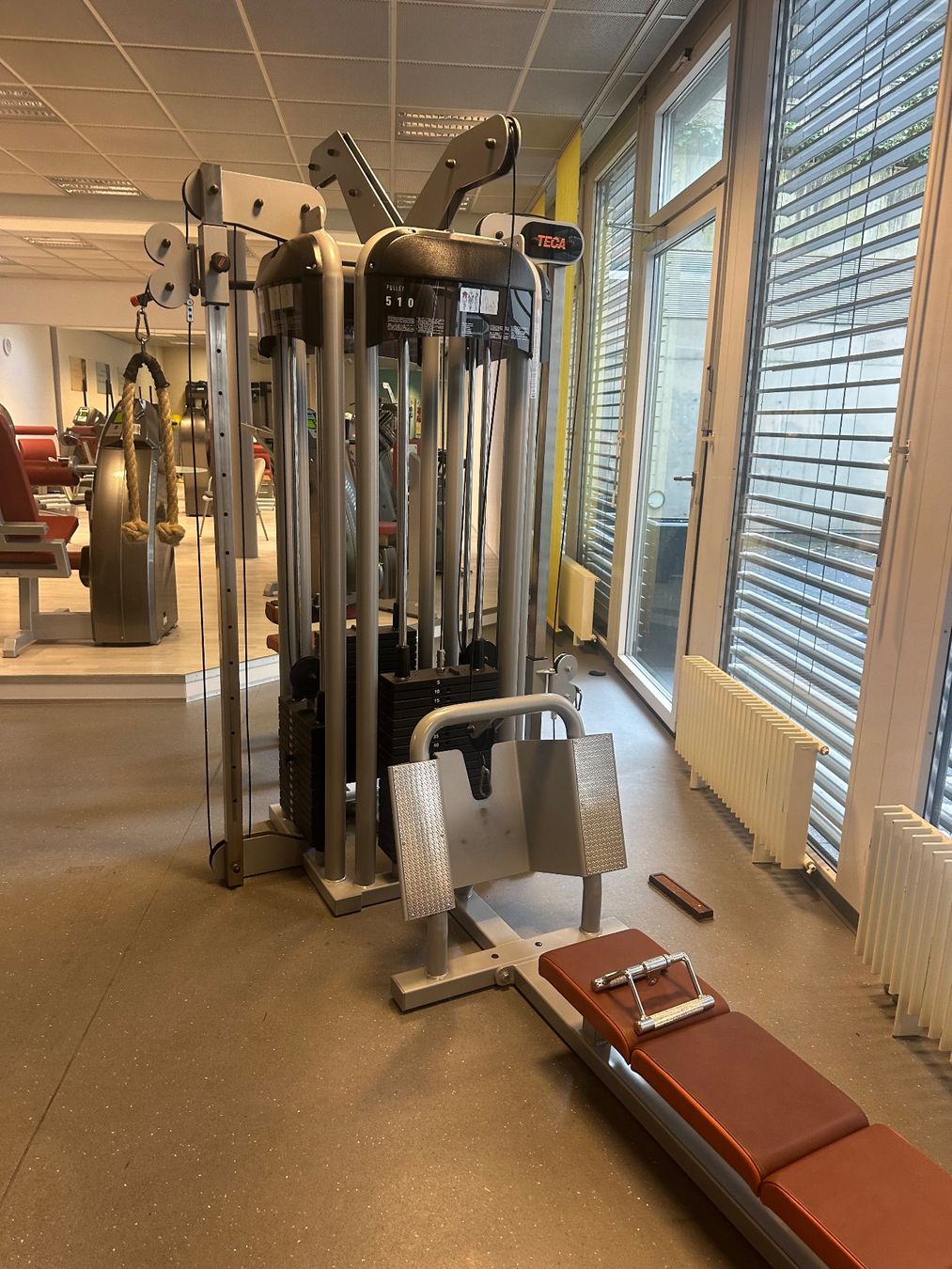 Medizinische Geräte: Teca 4 - Stationen Turm Krafttraining – Gebraucht aus Neuenhof von Bodyfit_AG