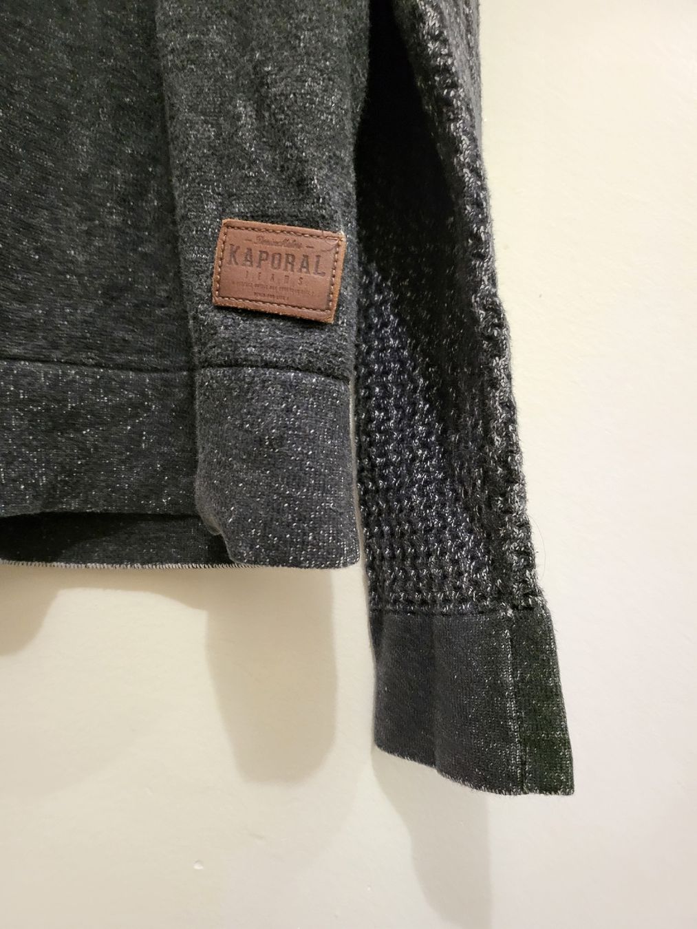 Maglioni & Felpe: Pull Kaporal col châle gris chiné - M/L – Usato da Niedergösgen venduto da Eva2410 4
