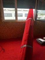 Roter Rasenteppich