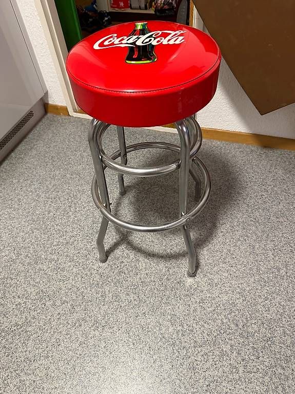 Sgabelli: Coca-Cola Original Barhocker – Nuovo (secondo la descrizione) da Bellach venduto da die_8vsb 1