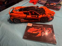 McLaren P1 aus Klemmbausteinen