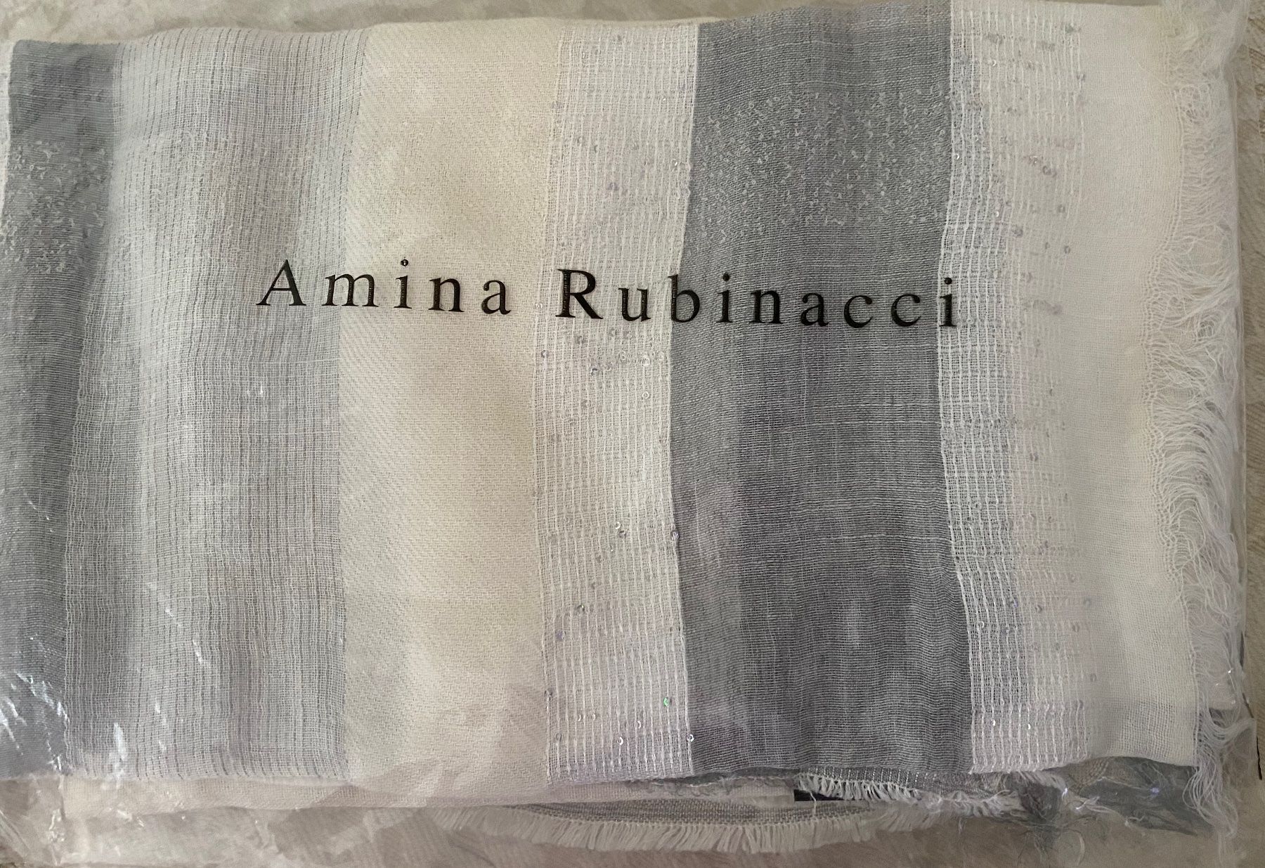 Foulard & Sciarpe: Schal von Amina Rubinacci, neu – Nuovo e nell'imballaggio originale da Triesen venduto da vla_z6rh