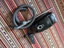 Miele Staubsauger Complete C3 Celebration. Ecoline Plus