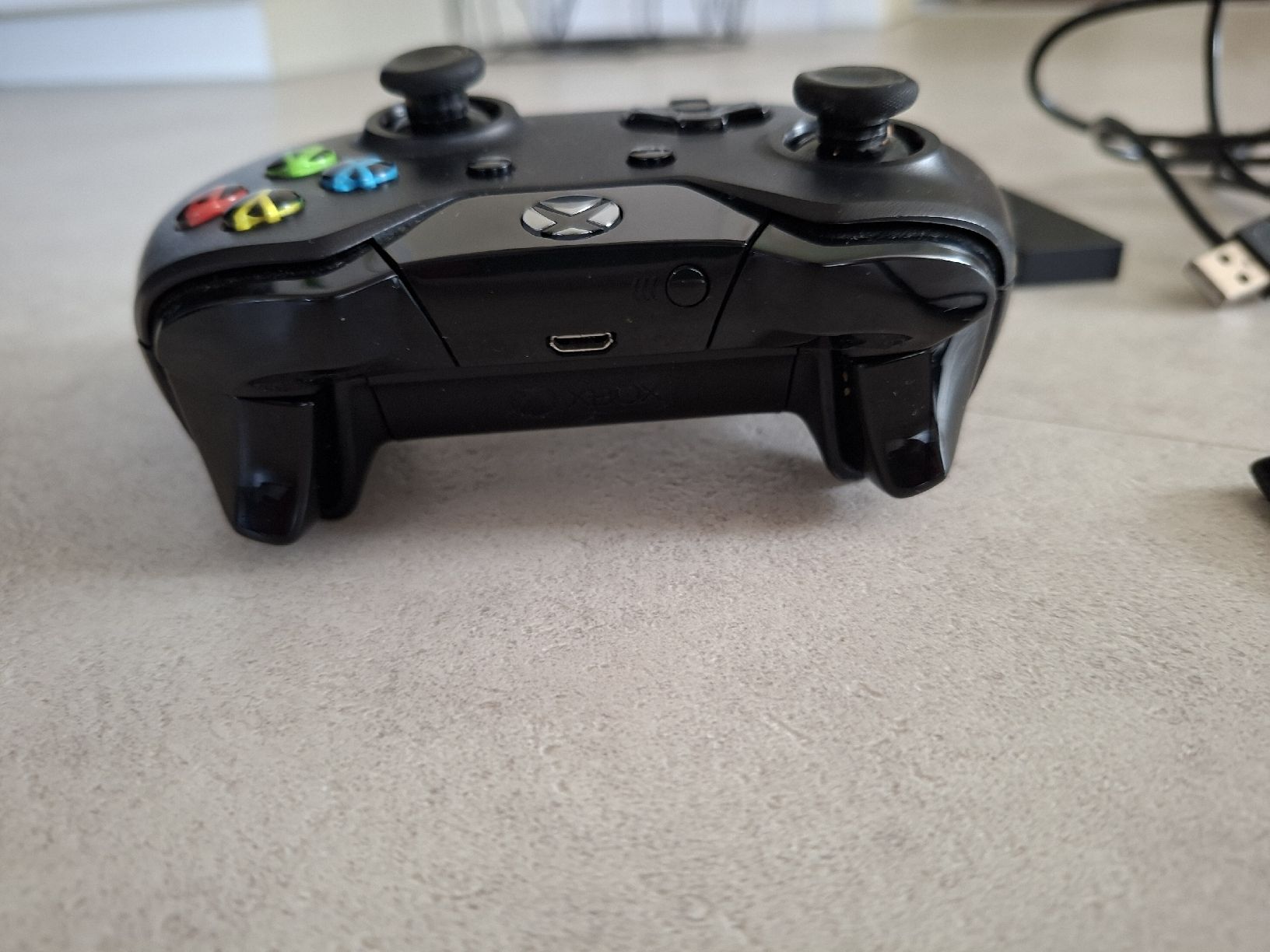 Controller: Xbox One Controller für PC - USB Dongle – Usato da Schafisheim venduto da piiep_17 1