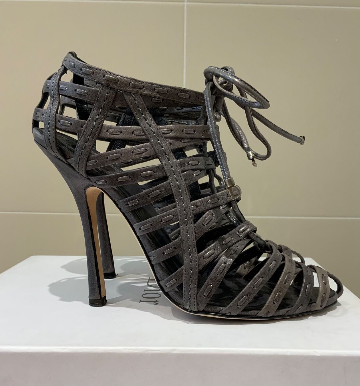 Dior Damenschuhe: Dior Sandale – Gebraucht aus Vandoeuvres von Boussy74