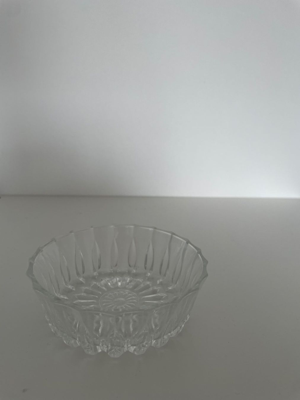 Schalen: Glas Schälchen Midcentury – Gebraucht aus Basel von schnudibu