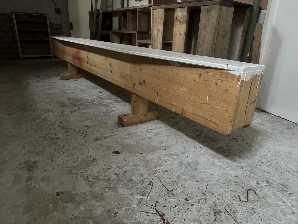 Articoli in legno: Stabiler Hellingsbalken. Diverse Mallspantensätze – Usato da Grellingen venduto da Marcellus 1