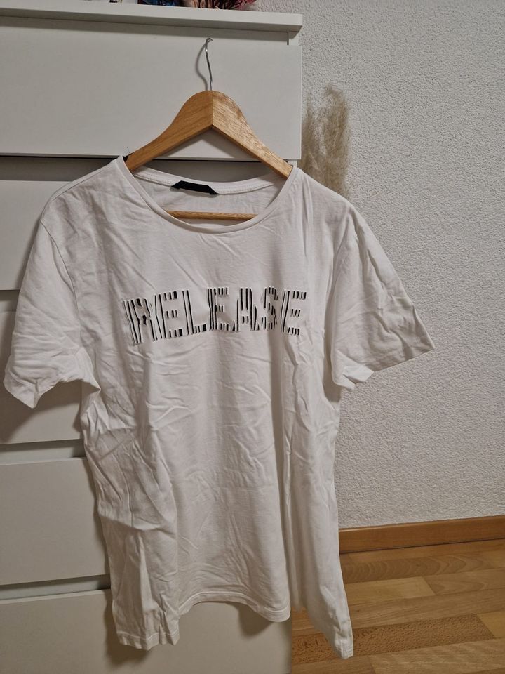 T-shirt: Herren Weiss T-Shirt L – Usato da Tägerwilen venduto da makcode09