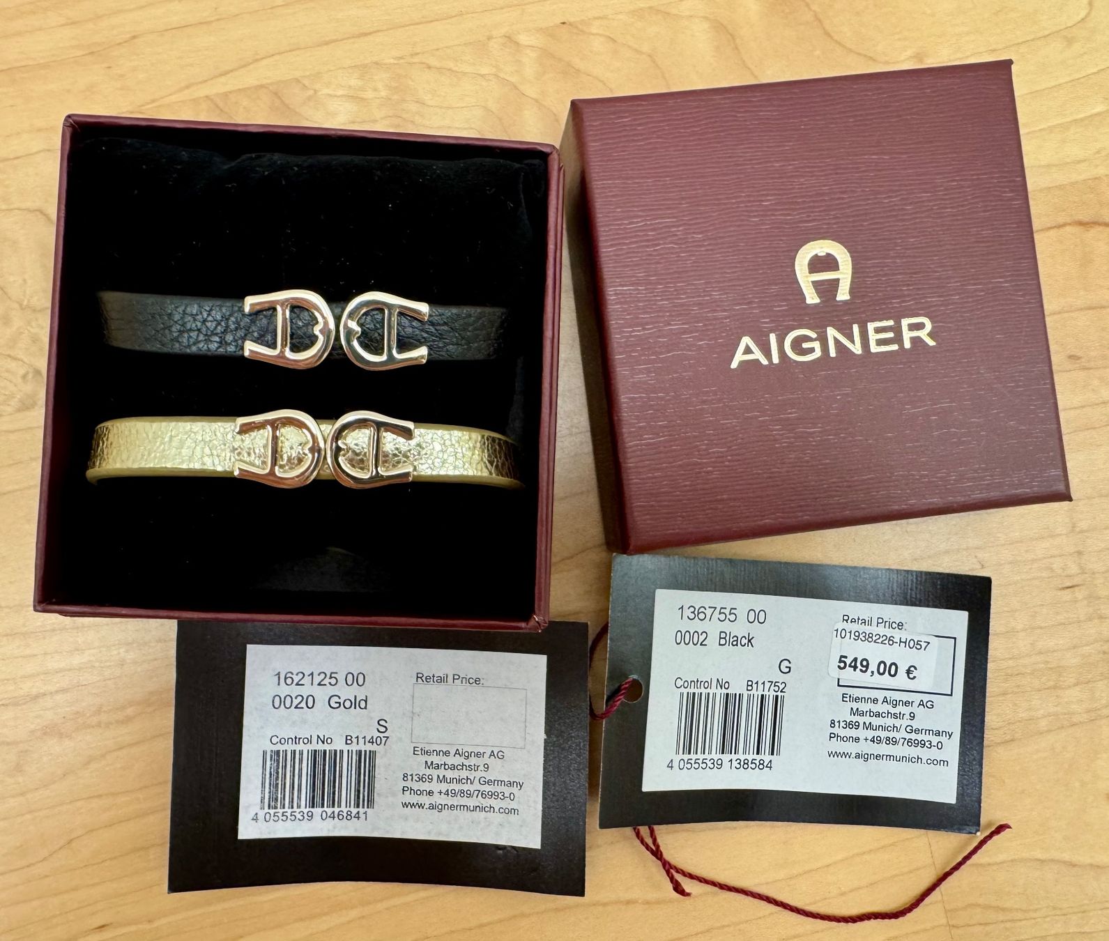 Aigner Bracelets: Zwei tolle Aigner Lederarmbänder – D'occasion à Männedorf par Positive81 1