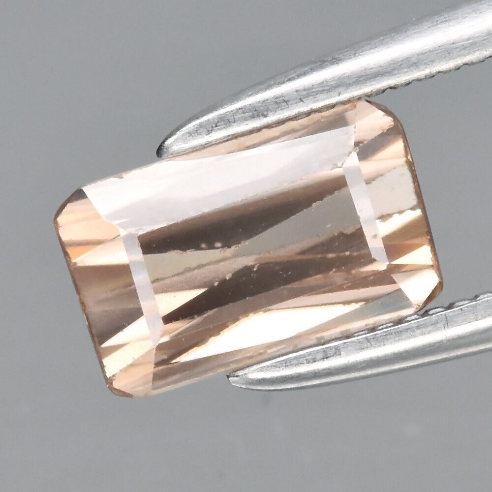 Pietre preziose: Zircon - 1.30cts - Tanzania – Nuovo (secondo la descrizione) da Inden venduto da Eduardo883