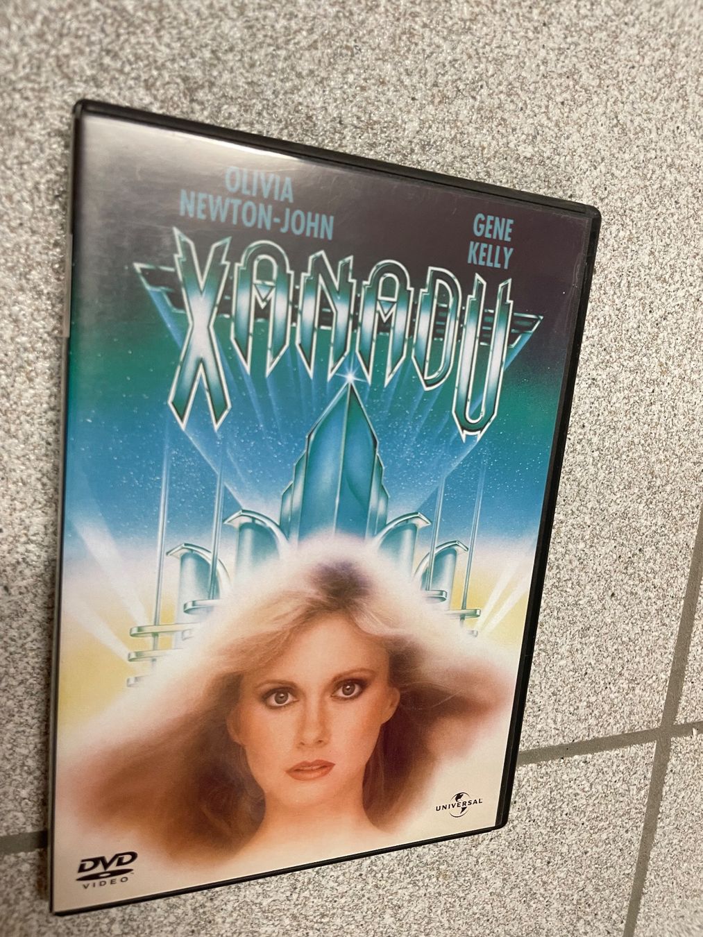 Tutti i DVDs: Xanadu (DVD) – Usato da Eschen venduto da 33shaggy33