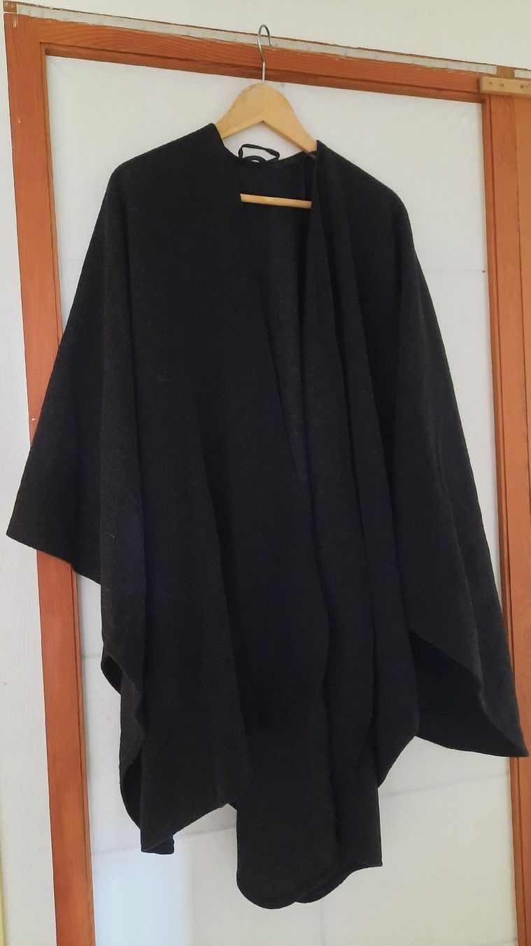 Altro in Moda donna: Cape Wollgemisch, onesize – Usato da Lamboing venduto da Oakhurst