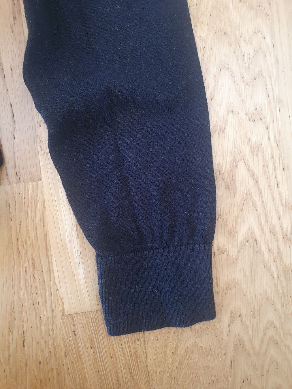 Maglioni & Felpe: Pier One Herren Rollkragenpullover, marineblau, M, – Usato da Moosseedorf venduto da Sonnenschein.. 3