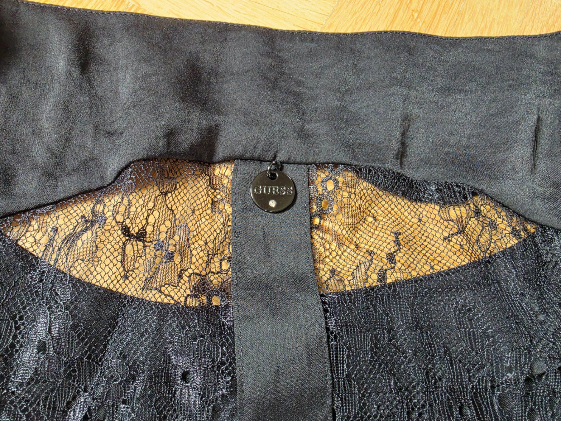 Guess Kleider: Kleid mit Spitze Guess Gr. S – Gebraucht aus Stäfa von flamingo_17 5
