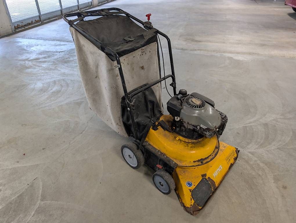 Tutte le macchine: Laubsauger Benzin – Usato da Winterthur venduto da CheeseBurgerRoyal