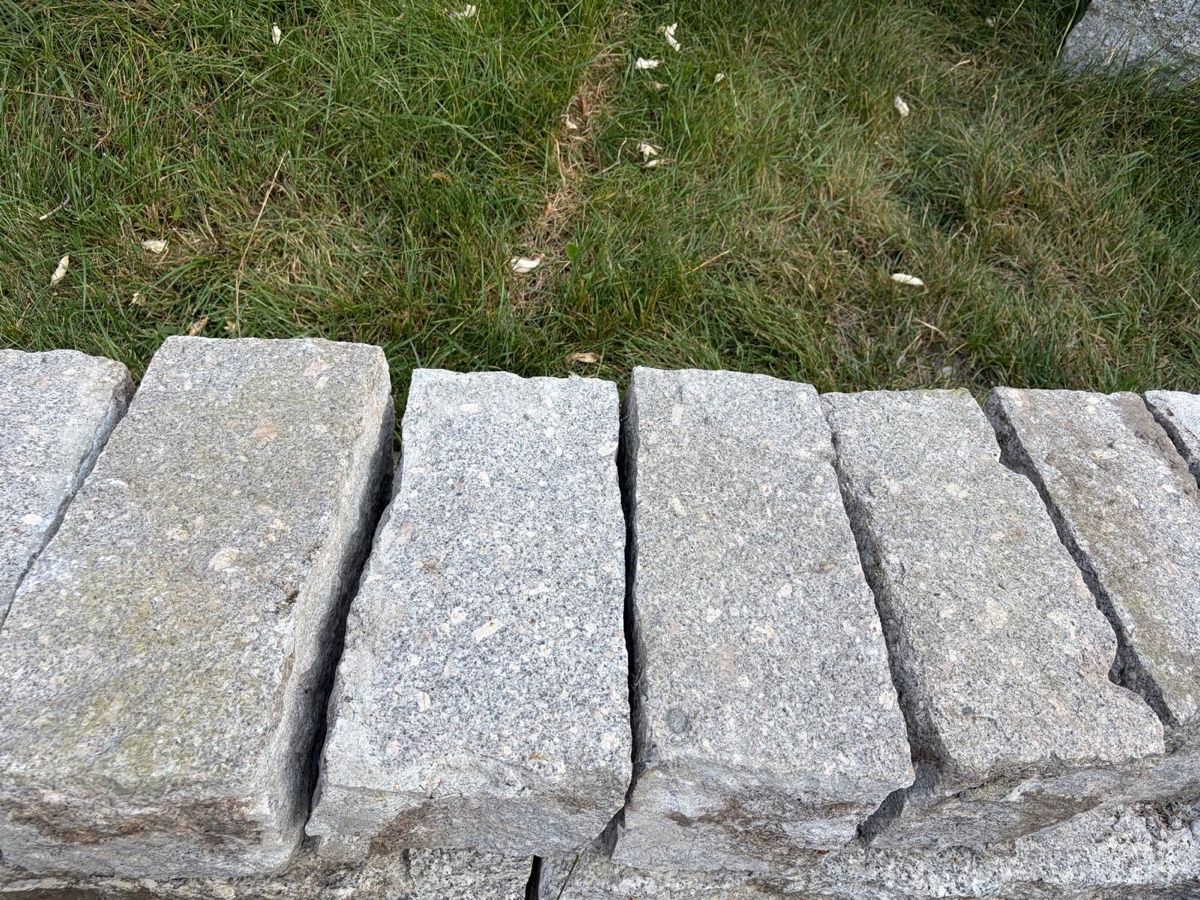 Steine & Dachziegeln: 30 Mauersteine – Gebraucht aus Rüdlingen von Lichee 3