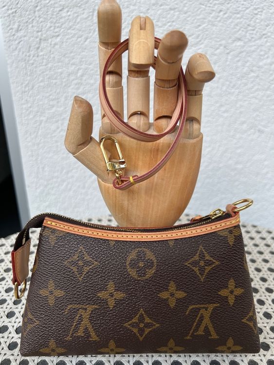 Louis Vuitton Mini Pochette Delightful