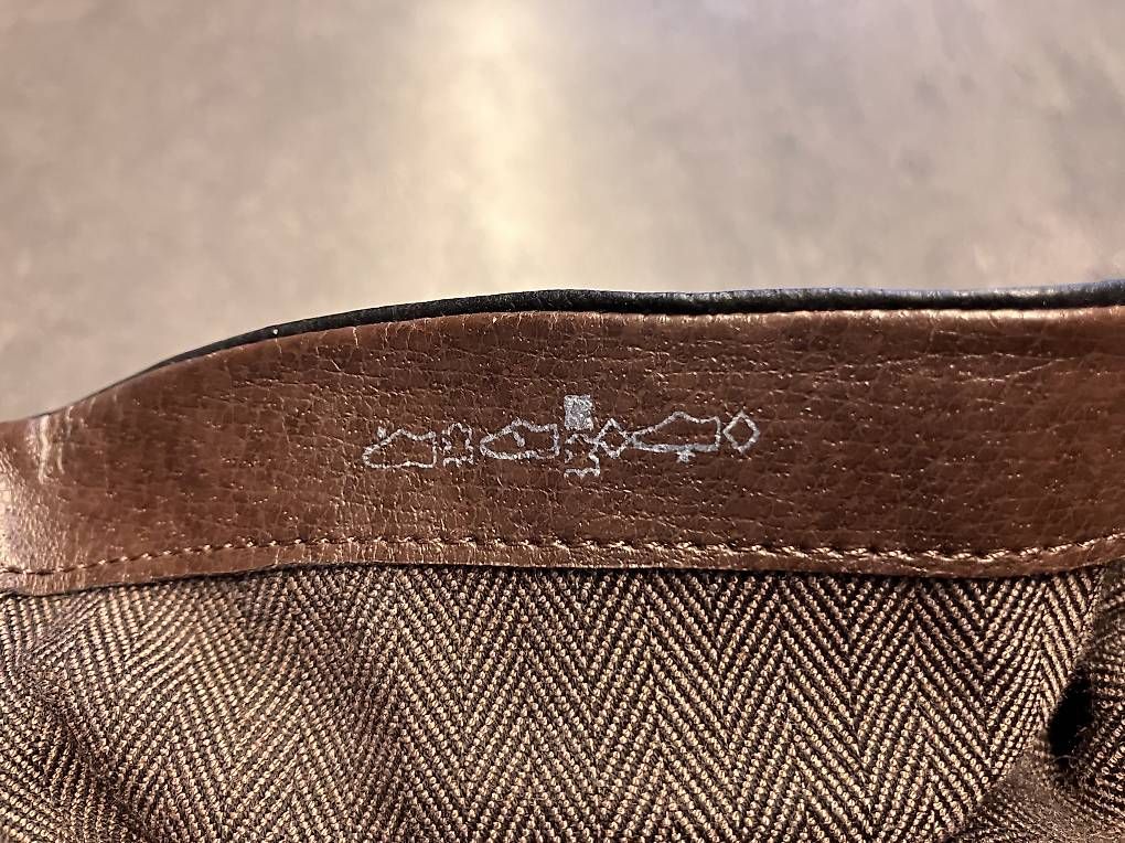 Scarpe da donna: Modische Bata Stiefel Gr. 38 neu schwarz – Usato da Zürich venduto da Zueriost 4