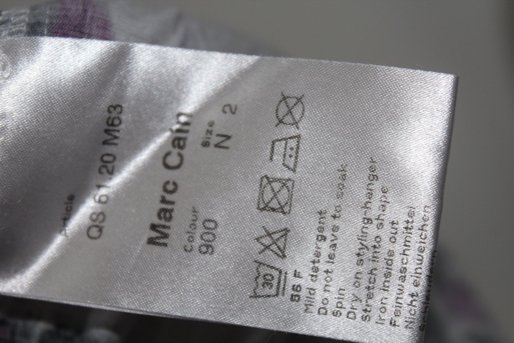 Marc Cain Top: Marc Cain Top Gr.S – Usato da Zürich venduto da JOD213 7