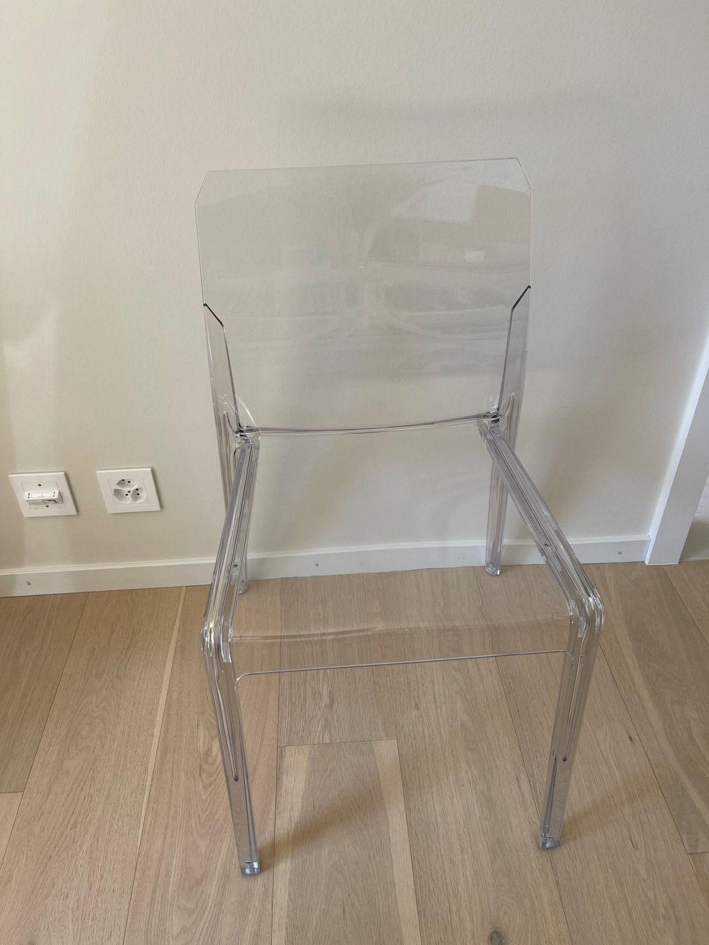 Stühle: 4 x chaises de salle à manger – Gebraucht aus Aubonne von top_j5lh
