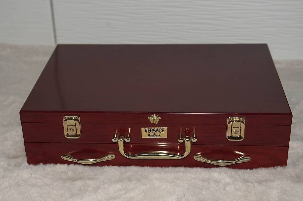 Bestecksets: coffret couverts argentés Versace Medusa – Gebraucht aus Yvorne von La6